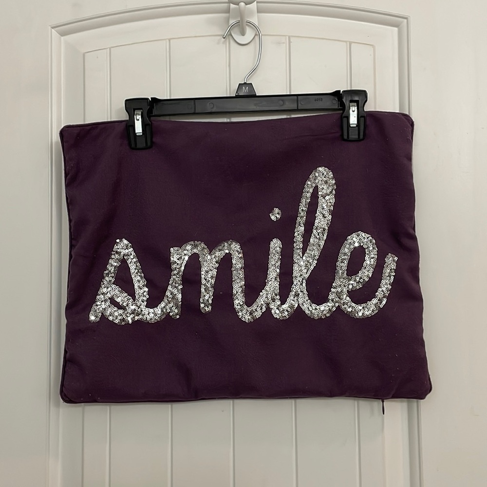 Purple Pillow cover with silver sequins SMILE - Picture 1 of 2